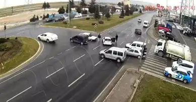 Afyon'da Trafik Kazaları: Görüntüler Ortaya Çıktı