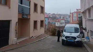 Eşini Öldürüp Kaçan Adam İntihar Etti